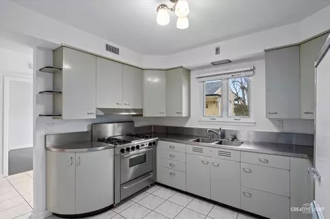 Kitchen - 520 E 10th St, Lockport, IL 60441 photo 2 of 3