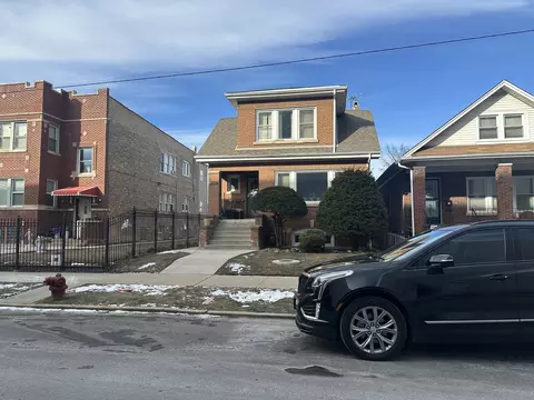 4128 W George St, Chicago, IL 60641