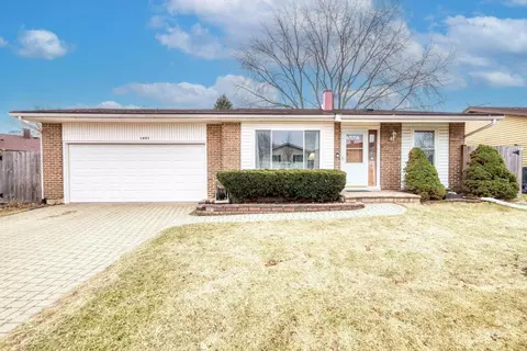 1001 Hunter St, Lombard, IL 60148