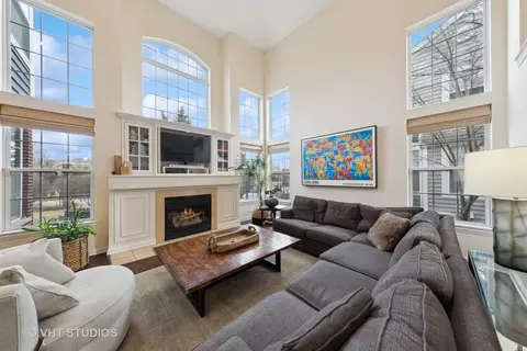 1627 Constitution Dr, Glenview, IL 60026 photo 10