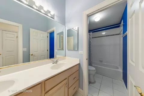 1627 Constitution Dr, Glenview, IL 60026 photo 25
