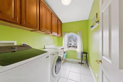 1627 Constitution Dr, Glenview, IL 60026 photo 31