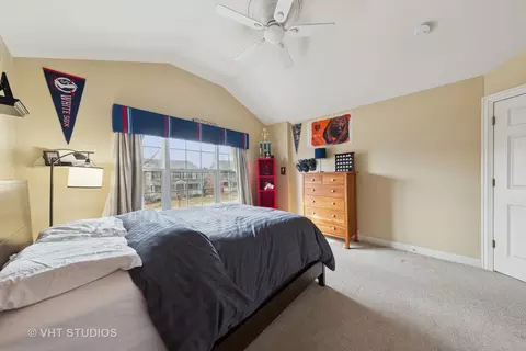 1627 Constitution Dr, Glenview, IL 60026 photo 23