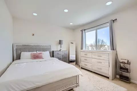Bedroom - 2310 Park Ridge Dr, Plainfield, IL 60586 photo 2 of 4