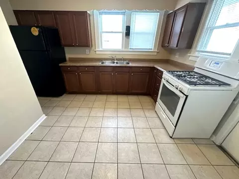 Kitchen - 356 Franklin Blvd, Elgin, IL 60120 photo 1 of 1