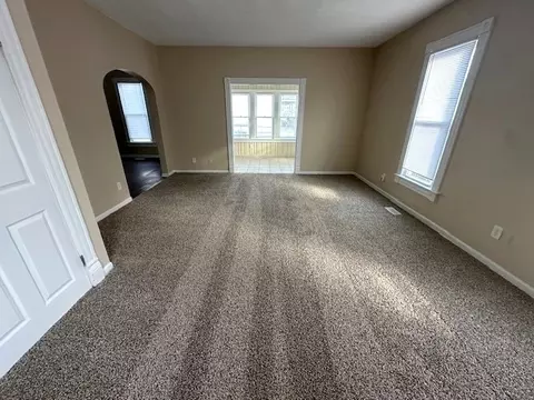 Living - 356 Franklin Blvd, Elgin, IL 60120 photo 2 of 3