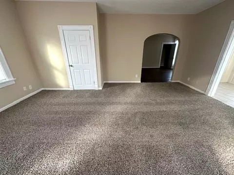 Living - 356 Franklin Blvd, Elgin, IL 60120 photo 1 of 3