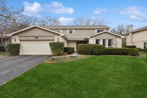 1201 Cambridge Ct, Highland Park, IL 60035
