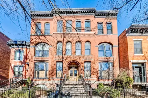 820 W Webster Ave #3W, Chicago, IL 60614