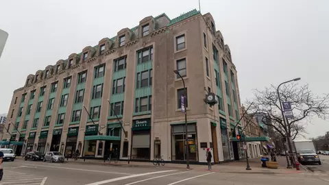 807 Church St #212, Evanston, IL 60201