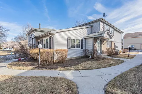 412 Muirwood Ct, Vernon Hills, IL 60061