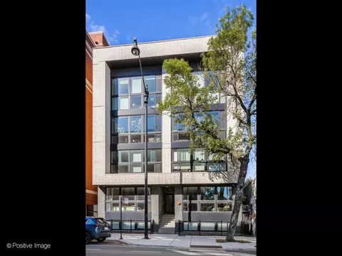 2730 W Armitage Ave #1E, Chicago, IL 60647