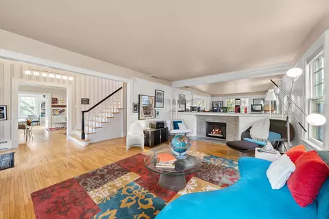 Living - 11132 3rd St, Mokena, IL 60448 photo 2 of 4