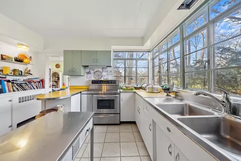 Kitchen - 11132 3rd St, Mokena, IL 60448 photo 2 of 3