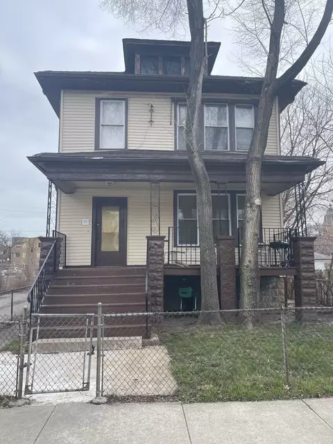 Undisclosed, Chicago, IL 60628