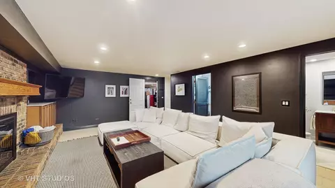 Other - 1620 Orth Dr, Wheaton, IL 60189 photo 2 of 7