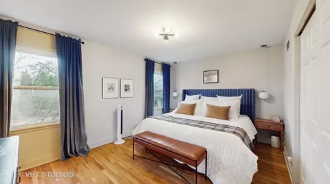 Bedroom - 1620 Orth Dr, Wheaton, IL 60189 photo 2 of 2