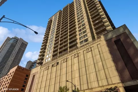 630 N State St #1604, Chicago, IL 60654