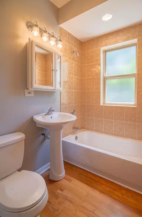 854 E 82nd St #2, Chicago, IL 60619 photo 10