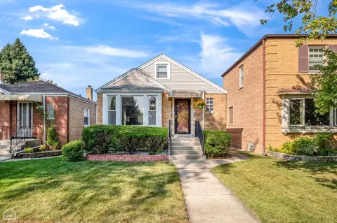 5042 N Newland Ave, Chicago, IL 60656
