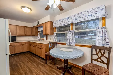 3044 E 1929th Rd, Ottawa, IL 61350 photo 6