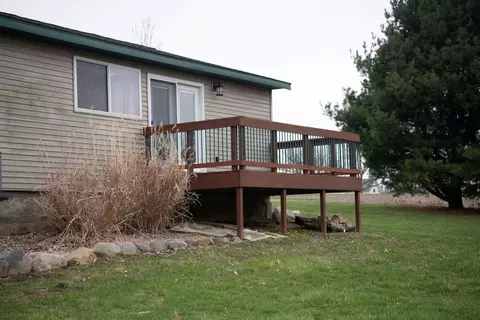 20532 Pilgrim Rd, Chadwick, IL 61014 photo 8