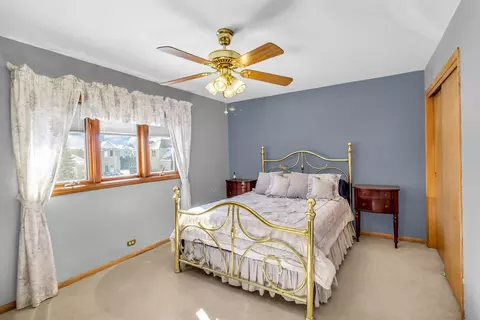 Bedroom - 540 E Belmont Ave, Addison, IL 60101 photo 4 of 4