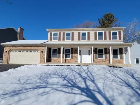 137 W Bailey Rd, Naperville, IL 60565