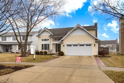 555 Greenview Ln, Wheeling, IL 60090