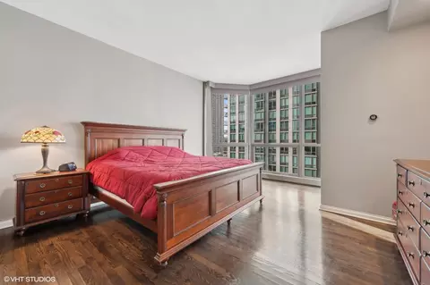 Bedroom - 21 E Huron St #3002, Chicago, IL 60611 photo 2 of 3