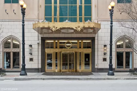 Exterior - 21 E Huron St #3002, Chicago, IL 60611 photo 1 of 7
