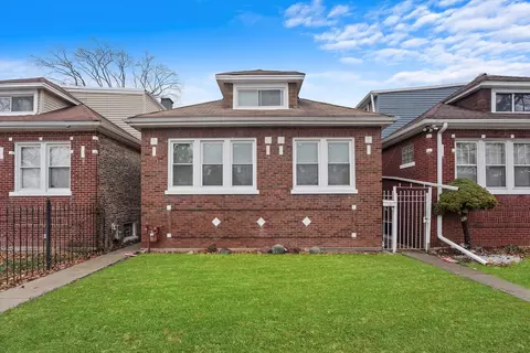 7146 S Maplewood Ave, Chicago, IL 60629