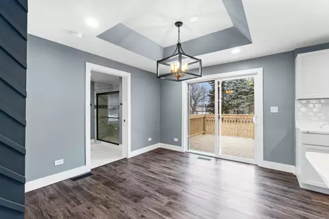 Entry Way - 4434 148th St, Midlothian, IL 60445 photo 1 of 4