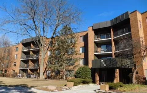 950 E Wilmette Rd E #202, Palatine, IL 60074