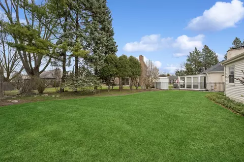 3844 Grace Ln, Glenview, IL 60025 photo 8