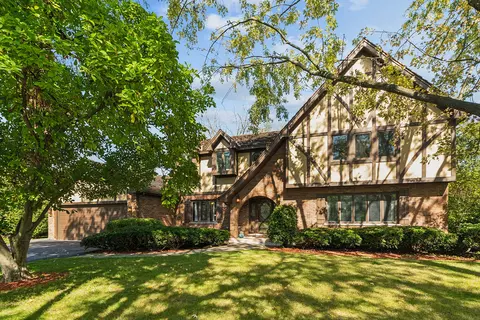 2815 Paris Rd, Olympia Fields, IL 60461