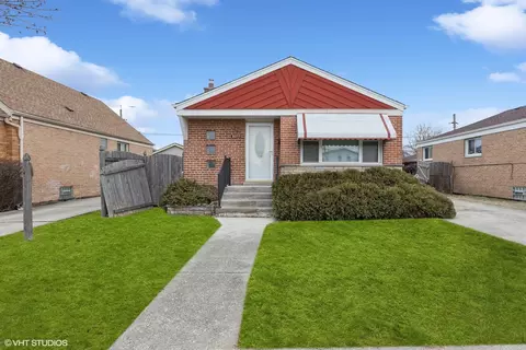 8033 S Kirkland Ave, Chicago, IL 60652