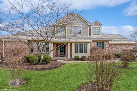 4530 N Seminole Dr, Glenview, IL 60026