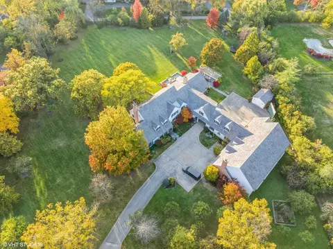 View/Area - 650 Briar Ln, Northfield, IL 60093 photo 5 of 5