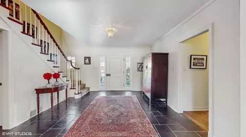 Entry Way - 650 Briar Ln, Northfield, IL 60093 photo 1 of 1