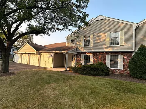 21 Exeter Ct #202B, Naperville, IL 60565 photo 2