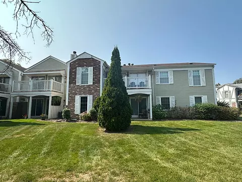 21 Exeter Ct #202B, Naperville, IL 60565 photo 24