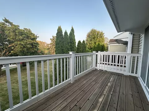 21 Exeter Ct #202B, Naperville, IL 60565 photo 7