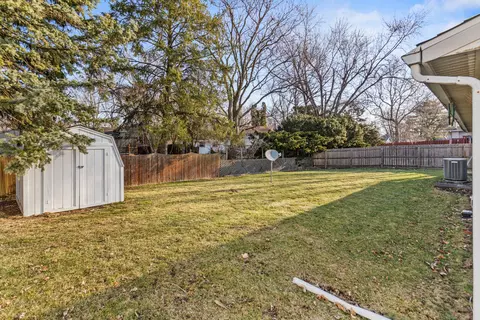 Exterior - 3310 W William St, Champaign, IL 61821 photo 6 of 6