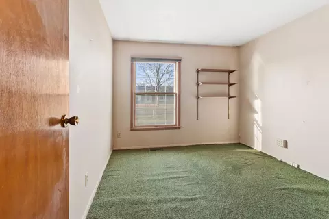 Bedroom - 3310 W William St, Champaign, IL 61821 photo 7 of 8