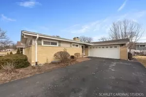 1041 S Euclid Ave, Villa Park, IL 60181