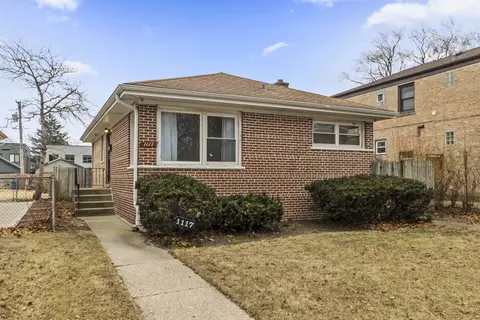 1117 Fowler Ave, Evanston, IL 60202