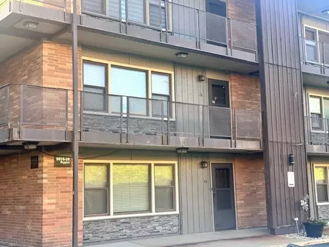 9614 W Higgins Rd #2I, Rosemont, IL 60018