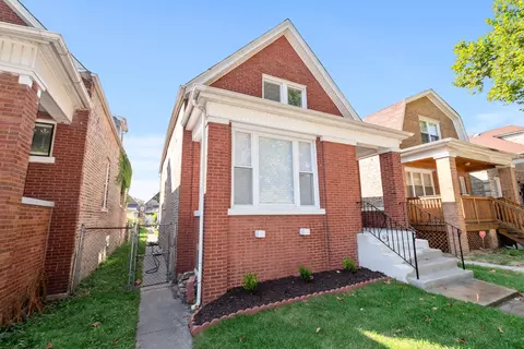 7642 S Eberhart Ave, Chicago, IL 60619