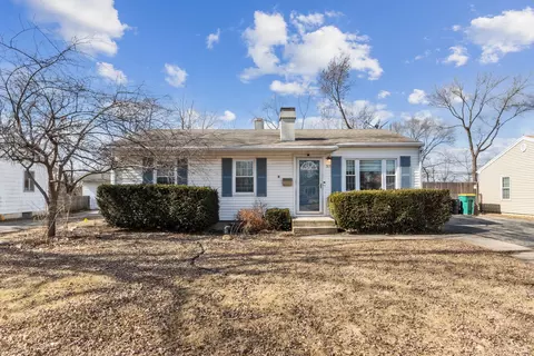 1101 Cypress Ln, Joliet, IL 60435